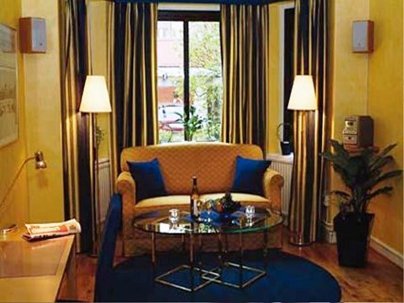 Home Hotel Norre Park Halmstad Oda fotoğraf